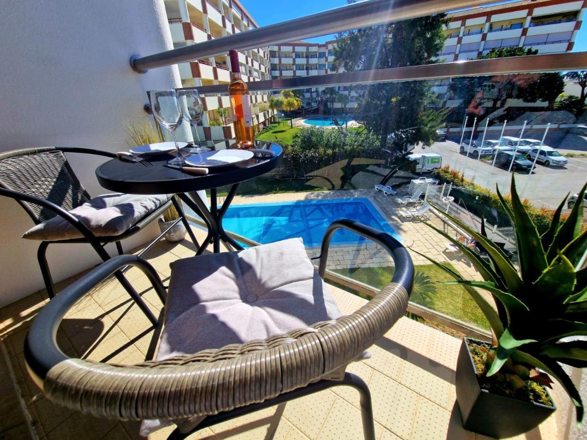 Zarco - Cosy Apartment In Vilamoura With A Balcony With View To The 2 Swimming Pools - Near The Beach & The Marina 奎特里拉 外观 照片