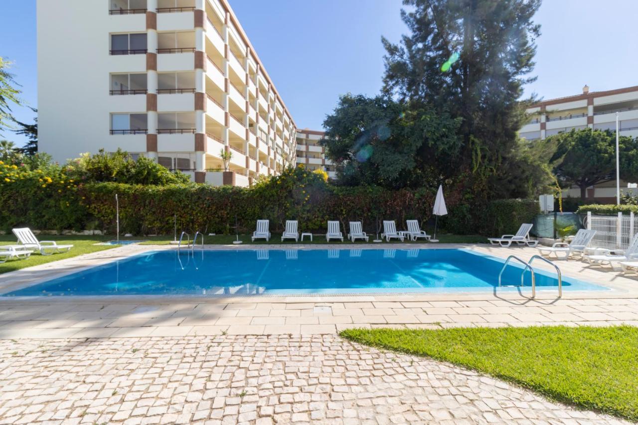 Zarco - Cosy Apartment In Vilamoura With A Balcony With View To The 2 Swimming Pools - Near The Beach & The Marina 奎特里拉 外观 照片
